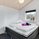 Beach Front Home In Vinderup With Sauna * Vinderup