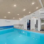 Beach Front Home In Vinderup With Sauna * Vinderup