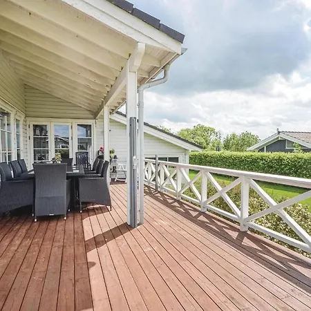 Vakantiehuis Front In With Sauna Vinderup