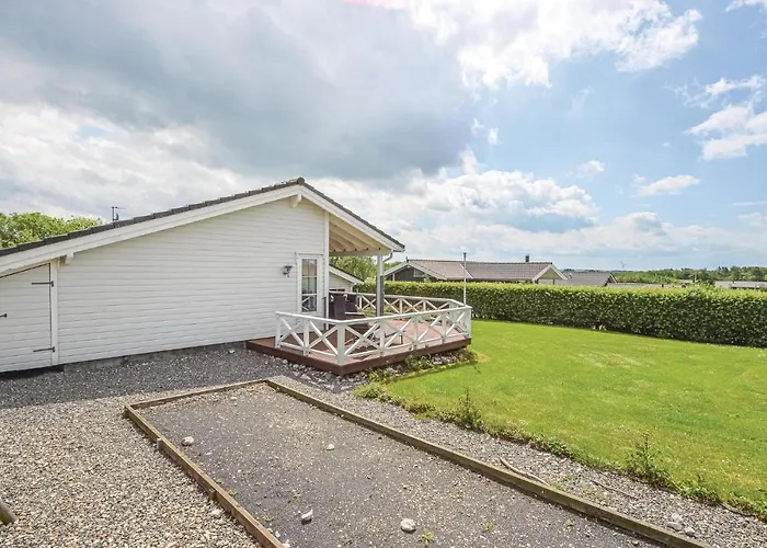 3 Bedroom Amazing In Vinderup