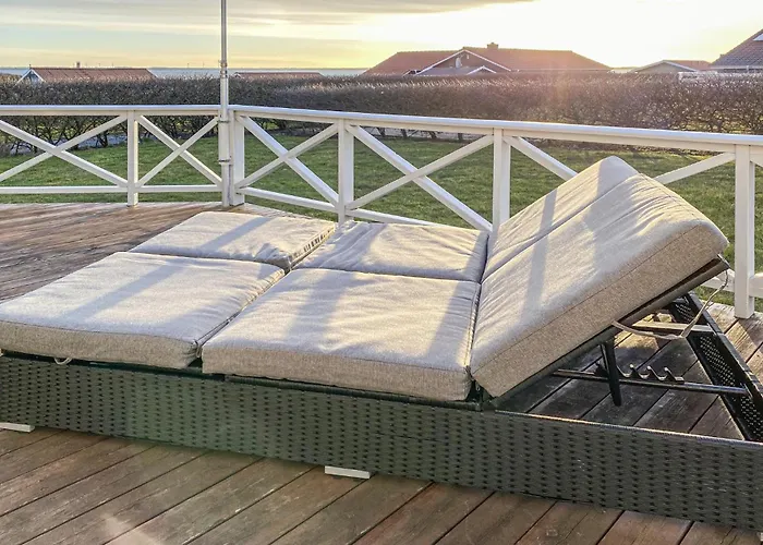 3 Bedroom Amazing In Casa vacanze Vinderup